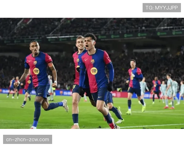 罗马对阵亚特兰大，两队争夺欧战资格关键战